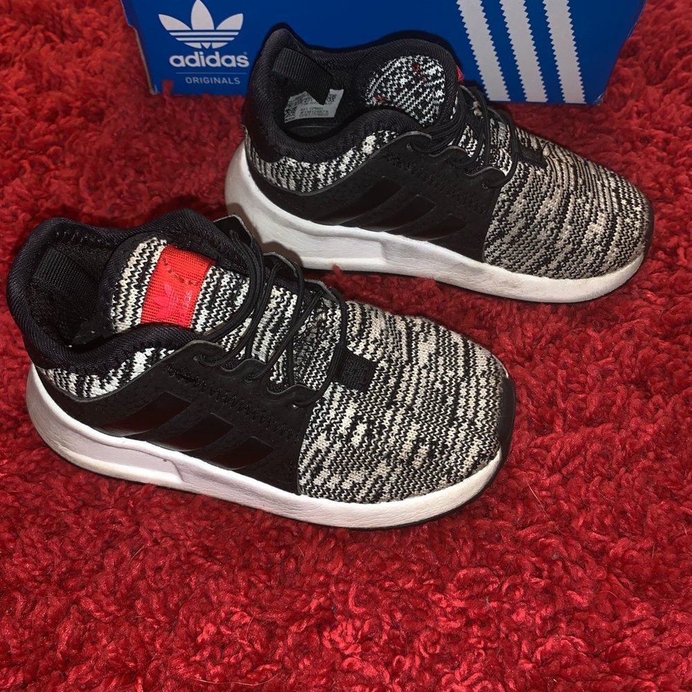 Toddler adidas sneakers size 7